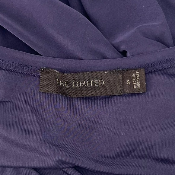 The Limited Purple Batwing Short Sleeve Blouse Size Small Women’s - Picture 2 of 5